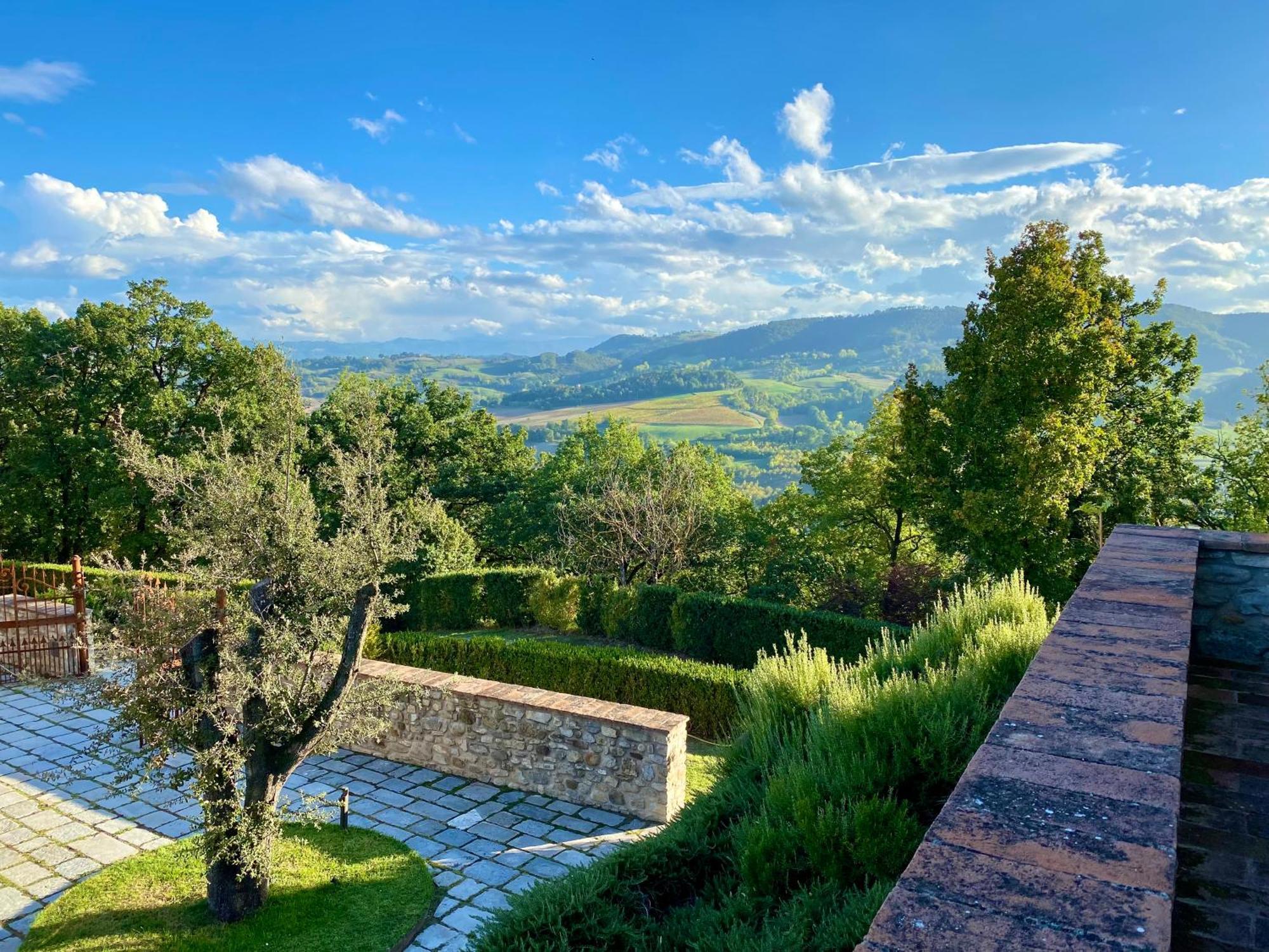 Castello Di Viano Villa Exterior foto