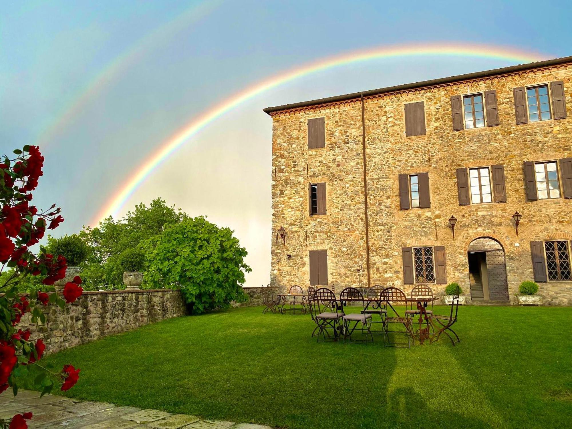 Castello Di Viano Villa Exterior foto